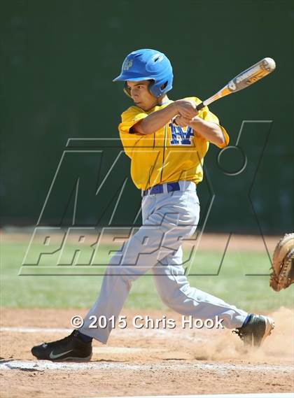 Thumbnail 3 in Palo Verde vs. Snowflake (Panther Invitational) photogallery.