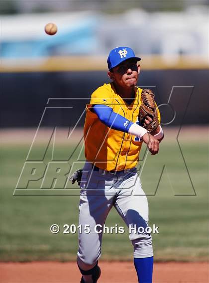 Thumbnail 1 in Palo Verde vs. Snowflake (Panther Invitational) photogallery.