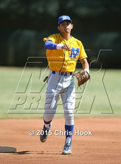 Thumbnail 3 in Palo Verde vs. Snowflake (Panther Invitational) photogallery.