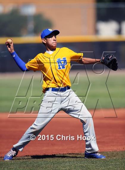 Thumbnail 3 in Palo Verde vs. Snowflake (Panther Invitational) photogallery.