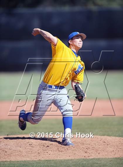 Thumbnail 1 in Palo Verde vs. Snowflake (Panther Invitational) photogallery.
