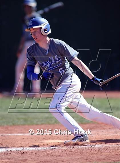 Thumbnail 3 in Palo Verde vs. Snowflake (Panther Invitational) photogallery.