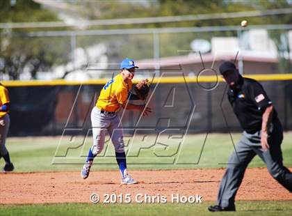 Thumbnail 3 in Palo Verde vs. Snowflake (Panther Invitational) photogallery.