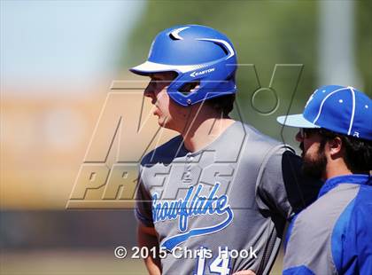 Thumbnail 2 in Palo Verde vs. Snowflake (Panther Invitational) photogallery.