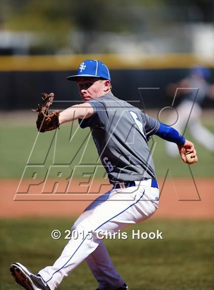 Thumbnail 1 in Palo Verde vs. Snowflake (Panther Invitational) photogallery.