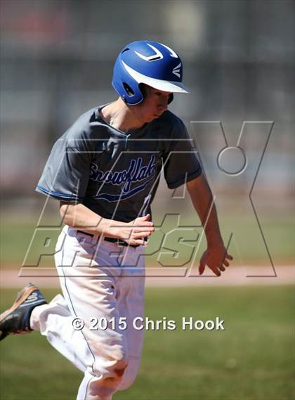 Thumbnail 3 in Palo Verde vs. Snowflake (Panther Invitational) photogallery.