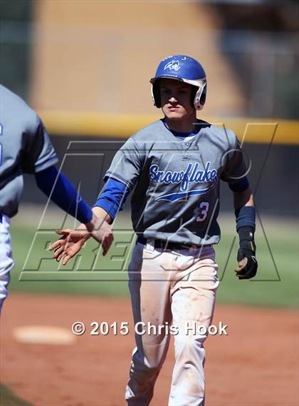 Thumbnail 1 in Palo Verde vs. Snowflake (Panther Invitational) photogallery.