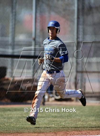 Thumbnail 3 in Palo Verde vs. Snowflake (Panther Invitational) photogallery.