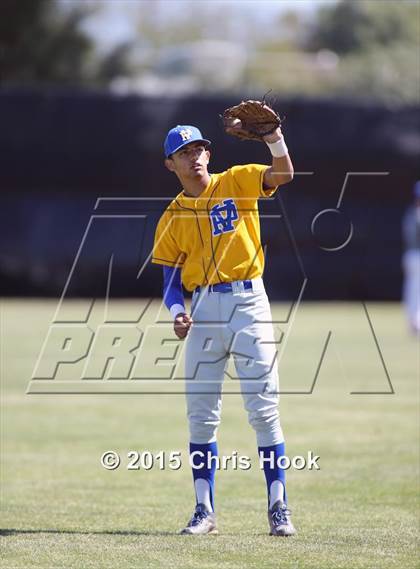 Thumbnail 2 in Palo Verde vs. Snowflake (Panther Invitational) photogallery.