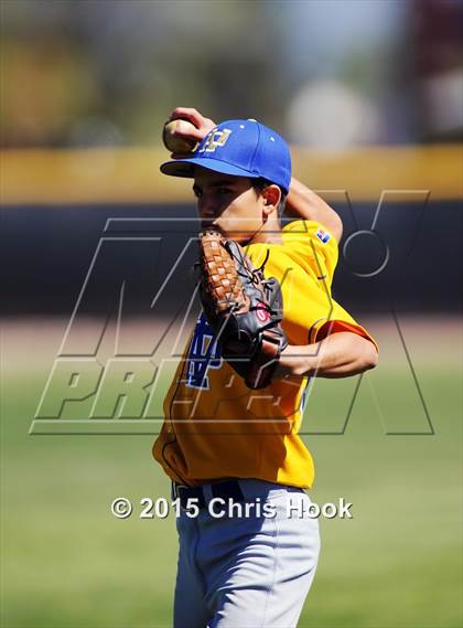 Thumbnail 1 in Palo Verde vs. Snowflake (Panther Invitational) photogallery.