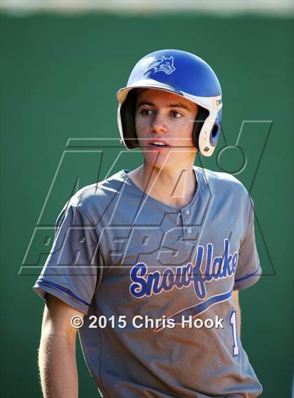 Thumbnail 2 in Palo Verde vs. Snowflake (Panther Invitational) photogallery.
