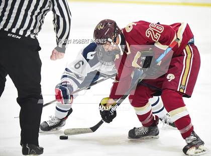 Thumbnail 2 in Gloucester Catholic @ St. Augustine Prep photogallery.