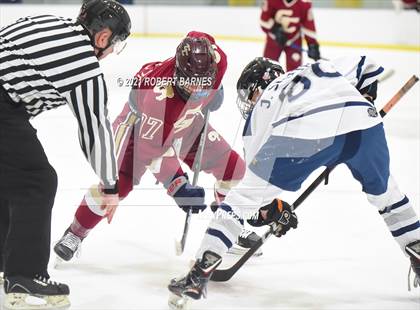 Thumbnail 3 in Gloucester Catholic @ St. Augustine Prep photogallery.