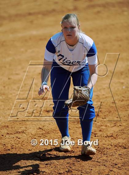 Thumbnail 2 in Auburn vs. Sparkman photogallery.