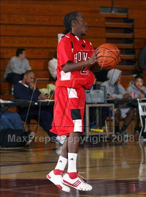Thumbnail 3 in Diamond Ranch vs. Hoover (Johnnie Cochran Classic) photogallery.