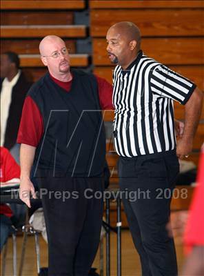 Thumbnail 2 in Diamond Ranch vs. Hoover (Johnnie Cochran Classic) photogallery.
