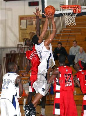 Thumbnail 3 in Diamond Ranch vs. Hoover (Johnnie Cochran Classic) photogallery.