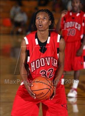 Thumbnail 2 in Diamond Ranch vs. Hoover (Johnnie Cochran Classic) photogallery.