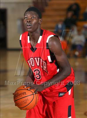 Thumbnail 2 in Diamond Ranch vs. Hoover (Johnnie Cochran Classic) photogallery.
