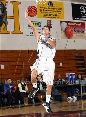 Thumbnail 3 in Diamond Ranch vs. Hoover (Johnnie Cochran Classic) photogallery.
