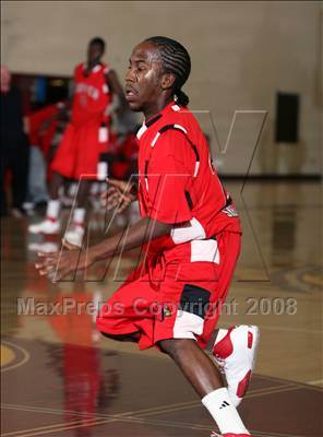 Thumbnail 2 in Diamond Ranch vs. Hoover (Johnnie Cochran Classic) photogallery.