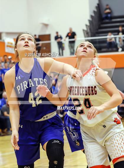 Thumbnail 3 in Greensburg @ Lawrenceburg photogallery.