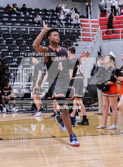 Thumbnail 3 in Norman @ Mustang photogallery.