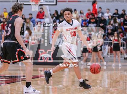 Thumbnail 1 in Norman @ Mustang photogallery.