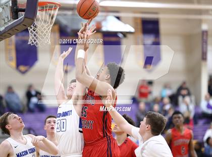 Thumbnail 1 in Brentwood Academy vs. Macon County photogallery.
