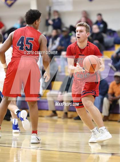Thumbnail 3 in Brentwood Academy vs. Macon County photogallery.