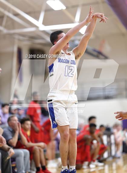 Thumbnail 1 in Brentwood Academy vs. Macon County photogallery.