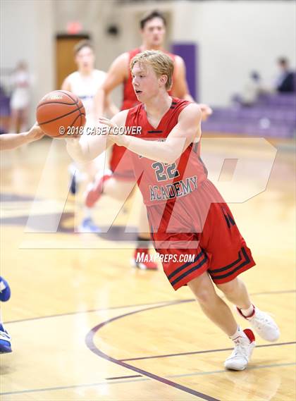 Thumbnail 3 in Brentwood Academy vs. Macon County photogallery.