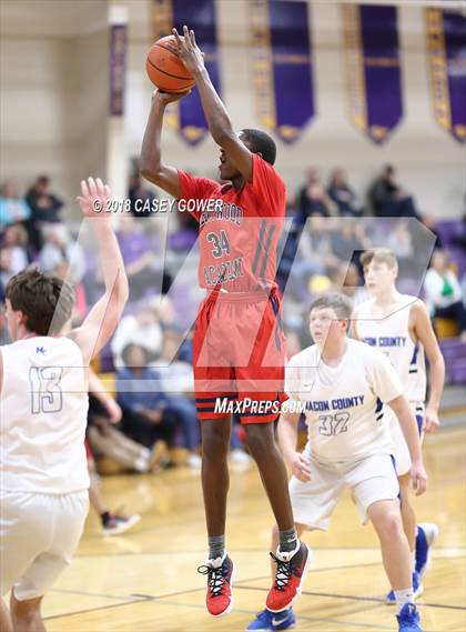 Thumbnail 2 in Brentwood Academy vs. Macon County photogallery.