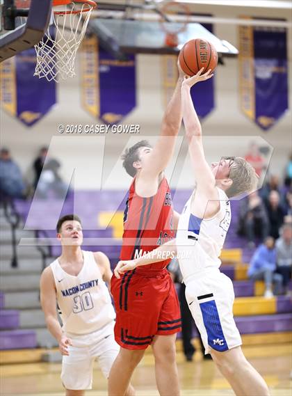 Thumbnail 3 in Brentwood Academy vs. Macon County photogallery.