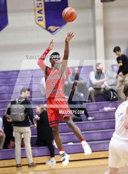 Thumbnail 3 in Brentwood Academy vs. Macon County photogallery.