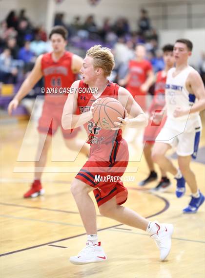 Thumbnail 2 in Brentwood Academy vs. Macon County photogallery.