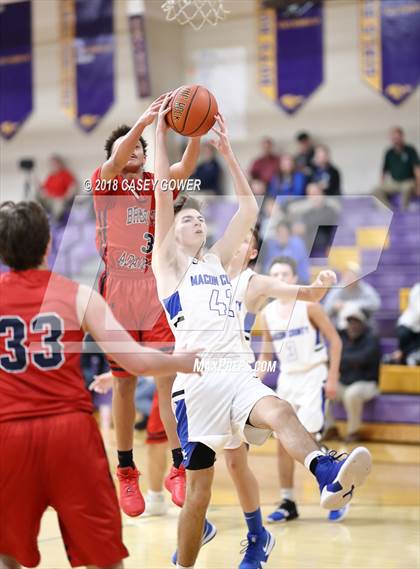 Thumbnail 2 in Brentwood Academy vs. Macon County photogallery.