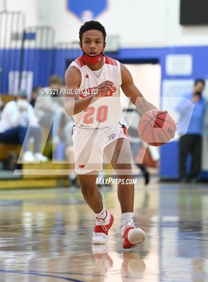 Thumbnail 2 in Chaparral vs. George Washington (Cherry Creek Holiday Classic) photogallery.