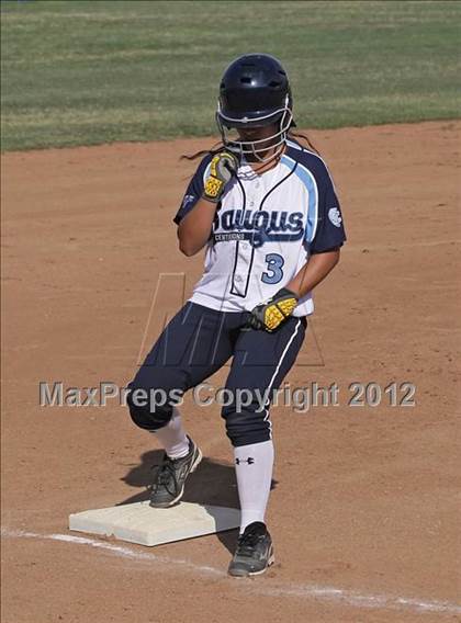 Thumbnail 1 in Valencia @ Saugus photogallery.