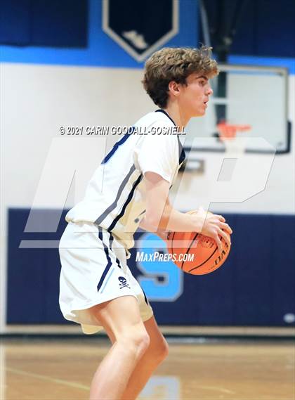 Thumbnail 1 in Lejeune @ Swansboro photogallery.