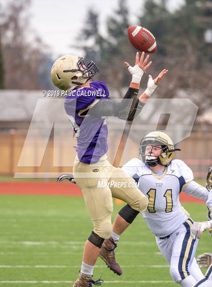Thumbnail 1 in Tri-Cities Prep vs. Onalaska (WIAA 2B Quarterfinal) photogallery.