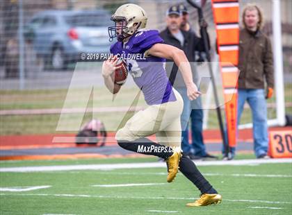 Thumbnail 2 in Tri-Cities Prep vs. Onalaska (WIAA 2B Quarterfinal) photogallery.