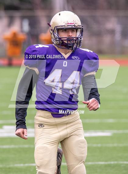 Thumbnail 3 in Tri-Cities Prep vs. Onalaska (WIAA 2B Quarterfinal) photogallery.