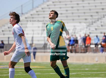 Thumbnail 1 in Longview vs. Wakeland (UIL 5A Region II Finals) photogallery.