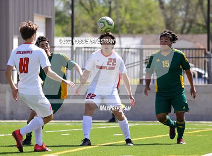 Thumbnail 3 in Longview vs. Wakeland (UIL 5A Region II Finals) photogallery.