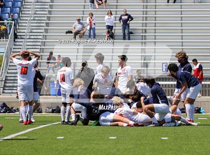 Thumbnail 2 in Longview vs. Wakeland (UIL 5A Region II Finals) photogallery.