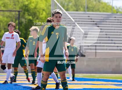 Thumbnail 1 in Longview vs. Wakeland (UIL 5A Region II Finals) photogallery.
