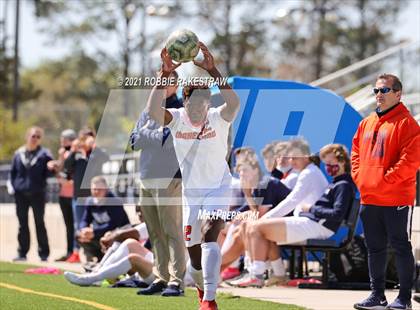 Thumbnail 2 in Longview vs. Wakeland (UIL 5A Region II Finals) photogallery.