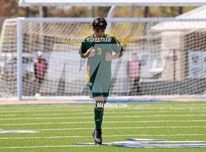 Thumbnail 1 in Longview vs. Wakeland (UIL 5A Region II Finals) photogallery.