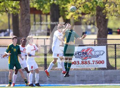 Thumbnail 2 in Longview vs. Wakeland (UIL 5A Region II Finals) photogallery.